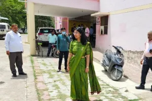 Kanpur Dehat News : तीन साल से बिना दवाओं के चल रहा यूनानी अस्पताल, CDO ने मांगा स्पष्टीकरण