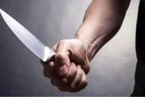 Hamirpur News : युवती के आसपास बाइक घुमाने को लेकर चली चाकू, पुलिस ने दोनों आरोपियों को किया गिरफ्तार