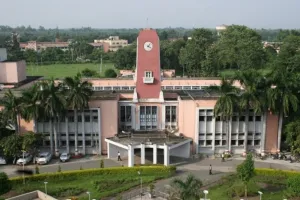 रुद्रपुर: पंतनगर विवि में तैनात उप वित्त नियंत्रक बर्खास्त, फर्जी प्रमाणपत्र लगा हासिल की थी नौकरी