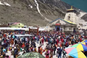 Char Dham Yatra 2023: खराब मौसम में भक्त उत्साहित, एक माह में पांच लाख से ज्यादा भक्तों ने किये दर्शन