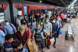 Indian Railway: अब ट्रेन में यात्रा करना हुआ आसान, वेटिंग का झंझट खत्म, रेलवे लाया नया फीचर