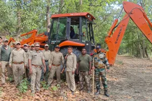 रामनगर: अवैध रूप से निर्मित चार धार्मिक संरचनाएं हटाईं  