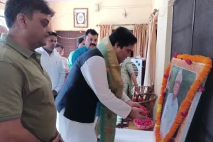 बदायूं: हमारे परिवार के मार्गदर्शक थे पप्पू भैया: वरुण गांधी  