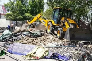 देहरादून: 68 हेक्टेयर भूमि से 285 अवैध धर्मस्थल हटाए गए , जिनमें 256 मजारें शामिल