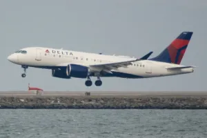 इराक ने दोषपूर्ण इंजनों के कारण एयरबस ए220 के उपयोग को किया निलंबित 