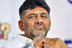 डीके शिवकुमार ने की दिल्ली यात्रा रद्द, मुख्यमंत्री पद की दावेदारी पर सबकुछ ठीक नहीं होने की अटकलें 