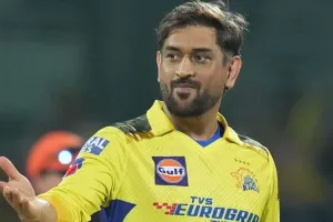 IPL से संन्यास की अटकलों को खारिज करते हुए धोनी ने कहा- प्रशंसकों के प्यार की वजह से अगले साल फिर खेलूंगा 