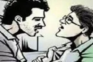 सुलतानपुर: जमीन बिकी, पैसा भी नहीं मिला, दबंगों ने जान से मारने की भी दी धमकी