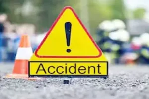 हरदोई में सड़क किनारे पड़ा मिला ससुराल से लौट रहे युवक का शव, सड़क हादसा बता रही पुलिस 