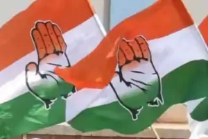बैंकों के करोड़ों गबन करने वाला है मोदी का करीबी: कांग्रेस