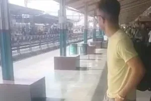 बरेली: ढूंढते रह गए यात्री...रेलवे ने बताया प्लेटफार्म पर खड़ी है ट्रेन