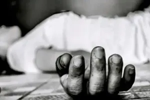 Lucknow News: कमरे में मिली पूर्व विधायक के इंजीनियर भांजे की लाश, दुर्गंध आने पर मां ने दी पुलिस को सूचना