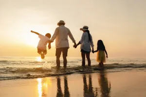 गर्मियों की छुट्टियों में बच्चों के साथ प्लान की है ट्रिप, इन खूबसूरत जगहों की करें सैर