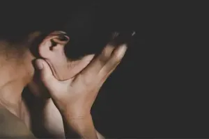 रायबरेली: कोल्ड ड्रिंक में विषाक्त मिलाकर पी गई किशोरी, हालत गंभीर