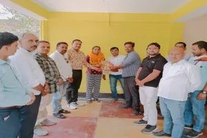 अयोध्या: ऑल इंडिया चौथी रैंक लाकर छात्रा अनवी ने बढ़ाया क्षेत्र का मान, क्षेत्रवासियों में खुशी की लहर, शिक्षकों ने किया स्वागत