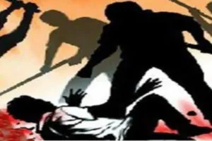 Video : बहराइच में बच्चों के विवाद में जमकर चली लाठियां, सात घायल