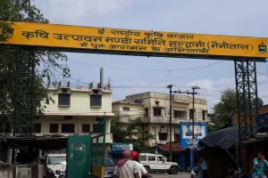 हल्द्वानी: मंडी में सफाई न होने से बारिश में होगी लोगों को दिक्कत