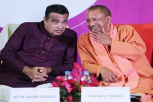 प्रतापगढ़ और देवरिया जाएंगे CM योगी, केंद्रीय मंत्री नितिन गडकरी भी रहेंगे मौजूद 