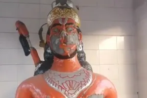 बुलंदशहर में 4 मंदिरों में मूर्तियां की गईं खंडित, छावनी बना गांव 