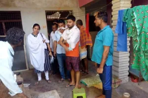 चित्रकूट : तंत्रमंत्र के चक्कर में पत्नी और बच्चों को घर में किया कैद