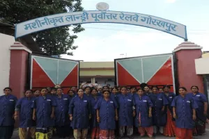 लखनऊ : लॉन्ड्री में कर्मचारियों की संख्या बढ़ी, ट्रेनों में बेडरोल की आपूर्ति नहीं होगी बाधित