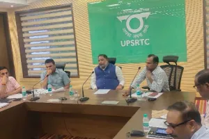 लखनऊ : सड़क सुरक्षा महत्वपूर्ण, दुर्घटना को कम करने के लिए सभी अधिकारी करें प्रयास