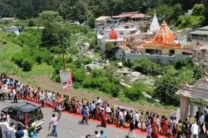 गरमपानी: 240 पुलिसकर्मियों, एसओजी, पीएससी व सीपीयू के हाथ होगी कैंची मेले की कमान