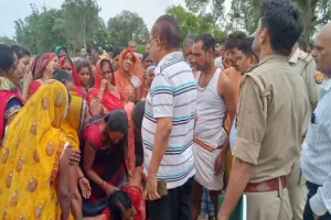 अंबेडकरनगर में दर्दनाक हादसा, हाईटेंशन लाइन की चपेट में आने से किसान और युवती की मौत
