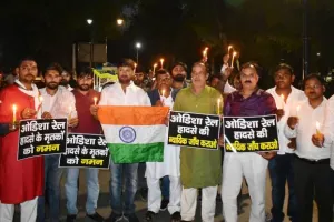 प्रयागराज : ओड़िशा रेल हादसे पर कांग्रेसियों ने जताया शोक