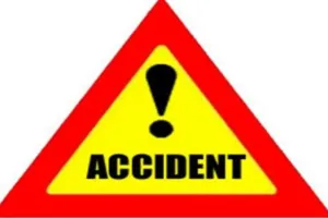 नैनीताल: पर्यटकों की कार खाई में गिरी, 7 घायलों में दो गंभीर 