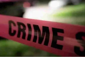 Triple Murder: मैनपुरी में एक ही परिवार के तीन लोगों की गोली मारकर हत्या, गांव में तनाव का माहौल