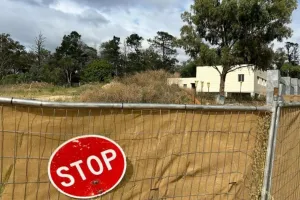 ऑस्ट्रेलिया ने रूस को संसद के पास नया दूतावास बनाने से रोकने के लिए कानून किया पारित 