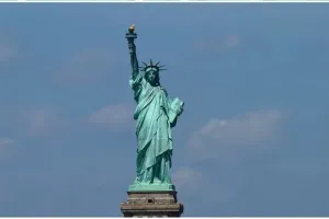 17 जून का इतिहास: फ्रांस से तोहफे में मिली ‘स्टैच्यू ऑफ लिबर्टी’ को अमेरिका को सौंपा गया 