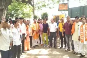 बरेली: आदिपुरुष को लेकर शिवसेना में रोष, फिल्म को प्रतिबंधित और निर्माता-निर्देशक के खिलाफ कठोर कार्यवाही की मांग