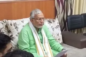 बरेली: वित्त मंत्री सुरेश खन्ना ने साधा विपक्षियों पर निशाना, कहा- उछल कूद कर बचाते रहते हैं अपनी प्रतिष्ठा