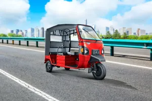 हल्द्वानी: गलियों में चलेंगे ई-रिक्शा, रूट से बाहर मिले तो होंगे सीज