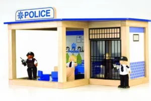 अल्मोड़ा: पुलिस चौकी खोलने की मांग को लेकर निकाला जुलूस 