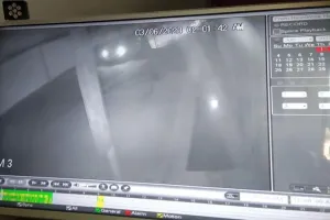 प्रतापगढ़: लग्जरी वाहन से बकरी चुराते सीसीटीवी में कैद हुए चोर