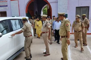 रायबरेली: अचानक जिला जज के साथ जिला कारागार पहुंचे अधिकारी, बंदियों से भी की बातचीत