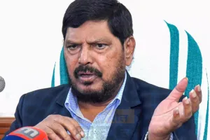 महाराष्ट्र में मंत्रिमंडल विस्तार में अपनी पार्टी के लिए की मंत्री पद की मांग : रामदास अठावले 