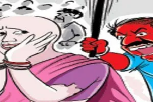 Haldwani News: उधारी मांगने पर वृद्धा को पीटा, सिर पर लगे 12 टांके, तीन सेमी गहरा घाव