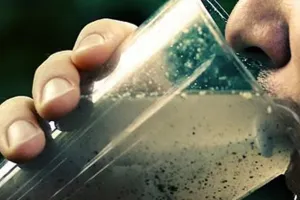 Khatima News : लोगों ने जल संस्थान पर दूषित पेयजल आपूर्ति करने का लगाया आरोप 