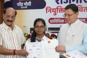 Dehradun News: सीएम धामी बोले- सरकार को सहयोग, युवाओं को अवसर दें उद्योगों के प्रतिनिधि