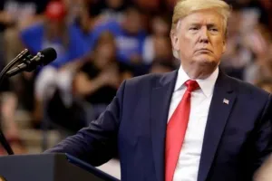 गोपनीय दस्तावेज मामले में अमेरिका के पूर्व राष्ट्रपति डोनाल्ड ट्रंप पर अभियोग लगा 