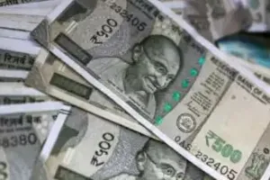 कारोबार: वाहनों की खुदरा बिक्री अप्रैल में 2.95 प्रतिशत बढ़कर 22.87 लाख इकाई पर