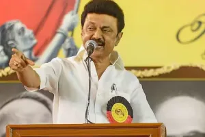 केंद्र सरकार हमारे गले थोप रही है हिंदी को : एमके स्टालिन 