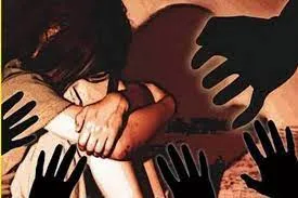 बरेली: नौकरी का झांसा देकर अचार फैक्ट्री मालिक ने किया दुष्कर्म