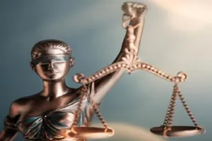 हल्द्वानी: पति का साथ पसंद नहीं था, पत्नी ने लिखा दिया दुष्कर्म का फर्जी मुकदमा... 5 साल बाद मिला न्याय