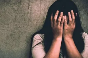 कमरे में बंद कर बरेली की किशोरी से 17 दिन तक दुष्कर्म, विरोध करने पर पीटा...हत्या की धमकी