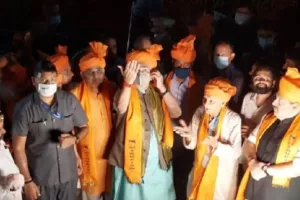 'बम बम भोले' के जयकारों के बीच अमरनाथ यात्रा का पहला जत्था रवाना, उपराज्यपाल मनोज सिन्हा ने दिखाई हरी झंडी